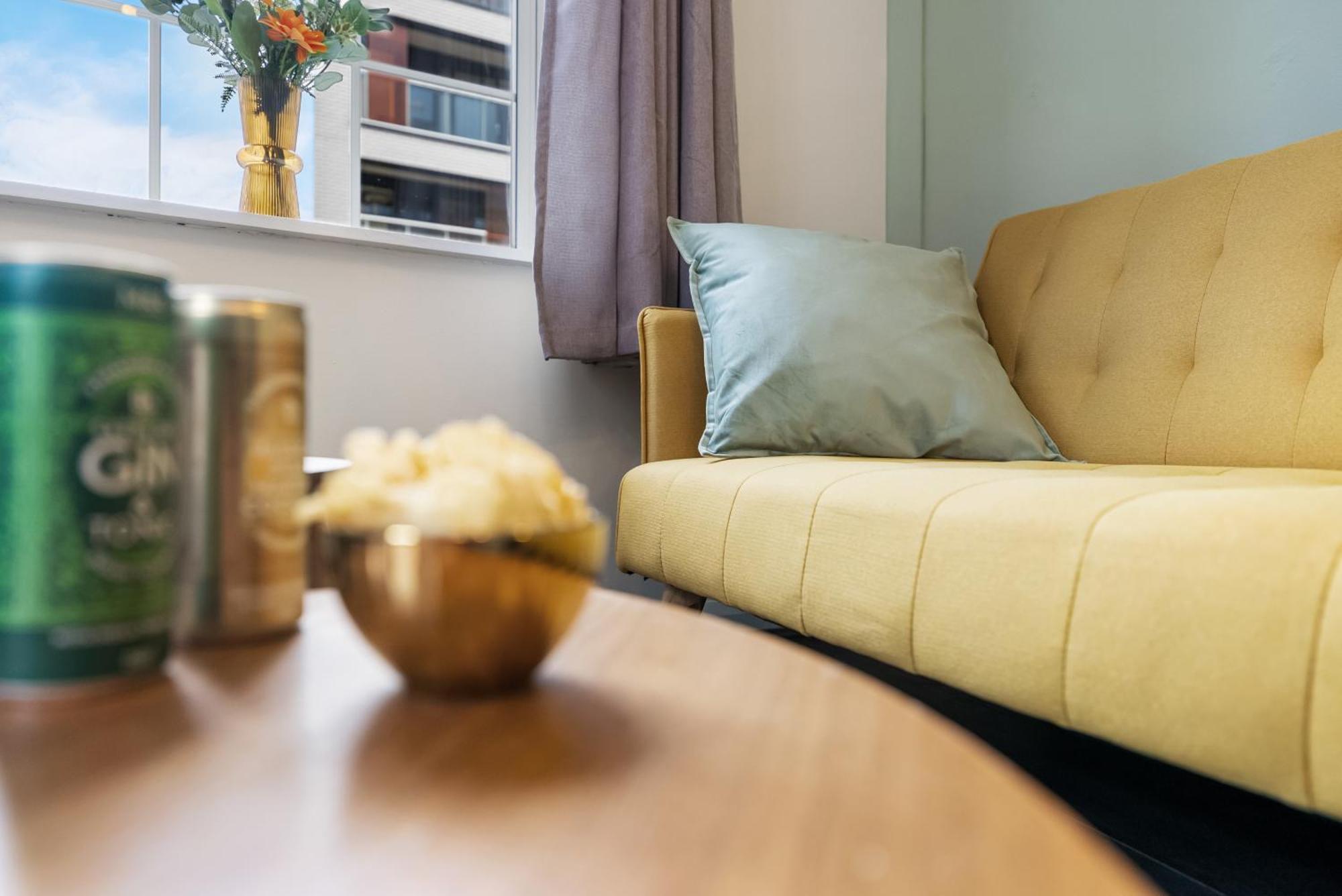 Chic 2 Bedroom Apartment Near Liverpool Street By Gold Stays Londres Exterior foto